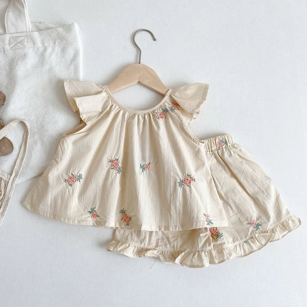 Floral Print Flying Sleeve Top & Shorts, Cute Two-Piece Refreshing Outfit for Little Girls