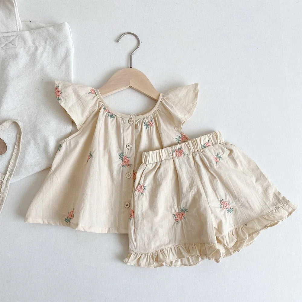 Floral Print Flying Sleeve Top & Shorts, Cute Two-Piece Refreshing Outfit for Little Girls