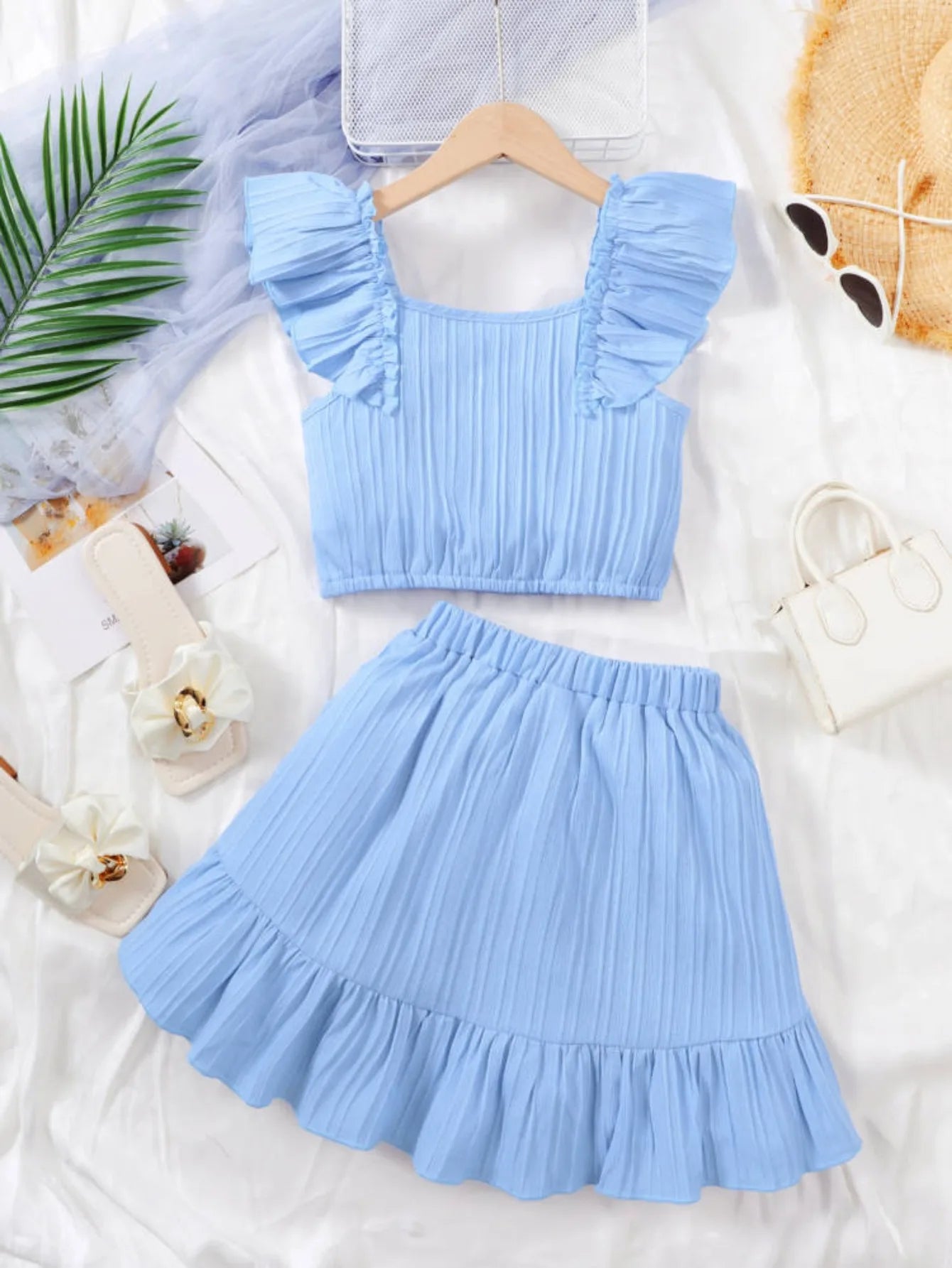 Flutter Sleeve Princess Outfit