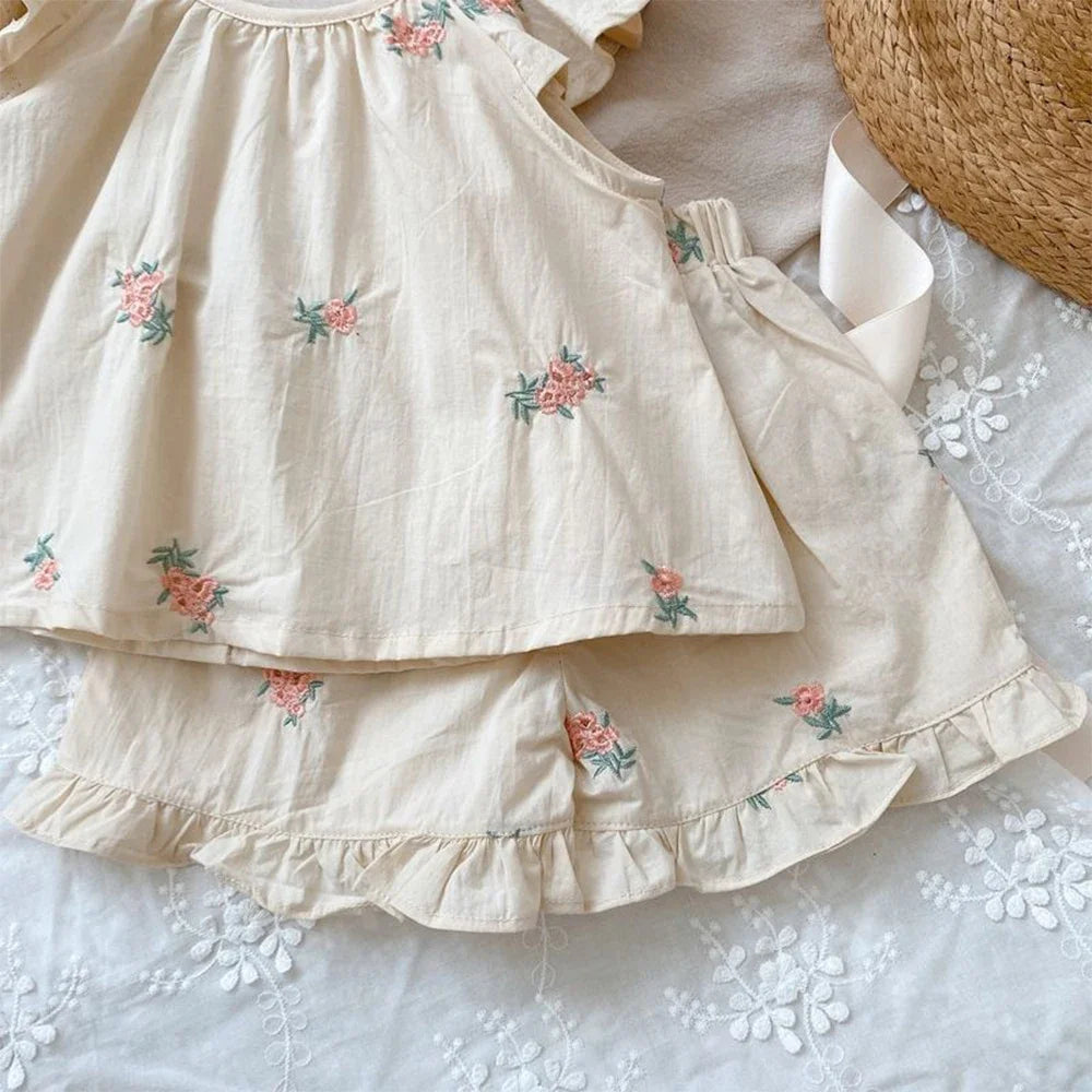 Floral Print Flying Sleeve Top & Shorts, Cute Two-Piece Refreshing Outfit for Little Girls