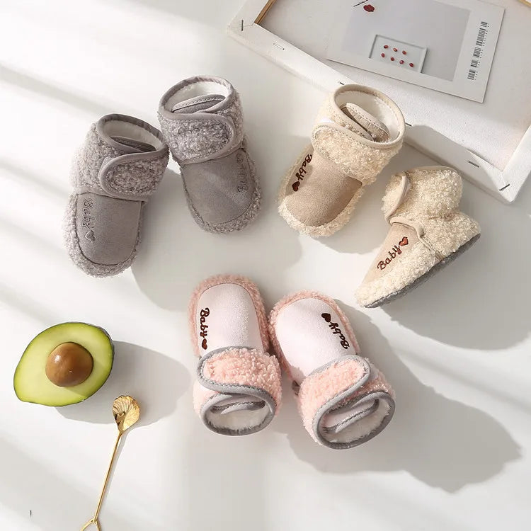 Soft Crib Snow Boots for babies