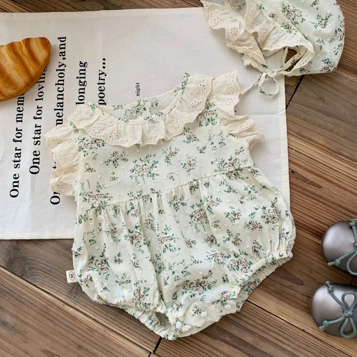 Flower Ruched Fly Sleeve Bodysuits for Baby Girls