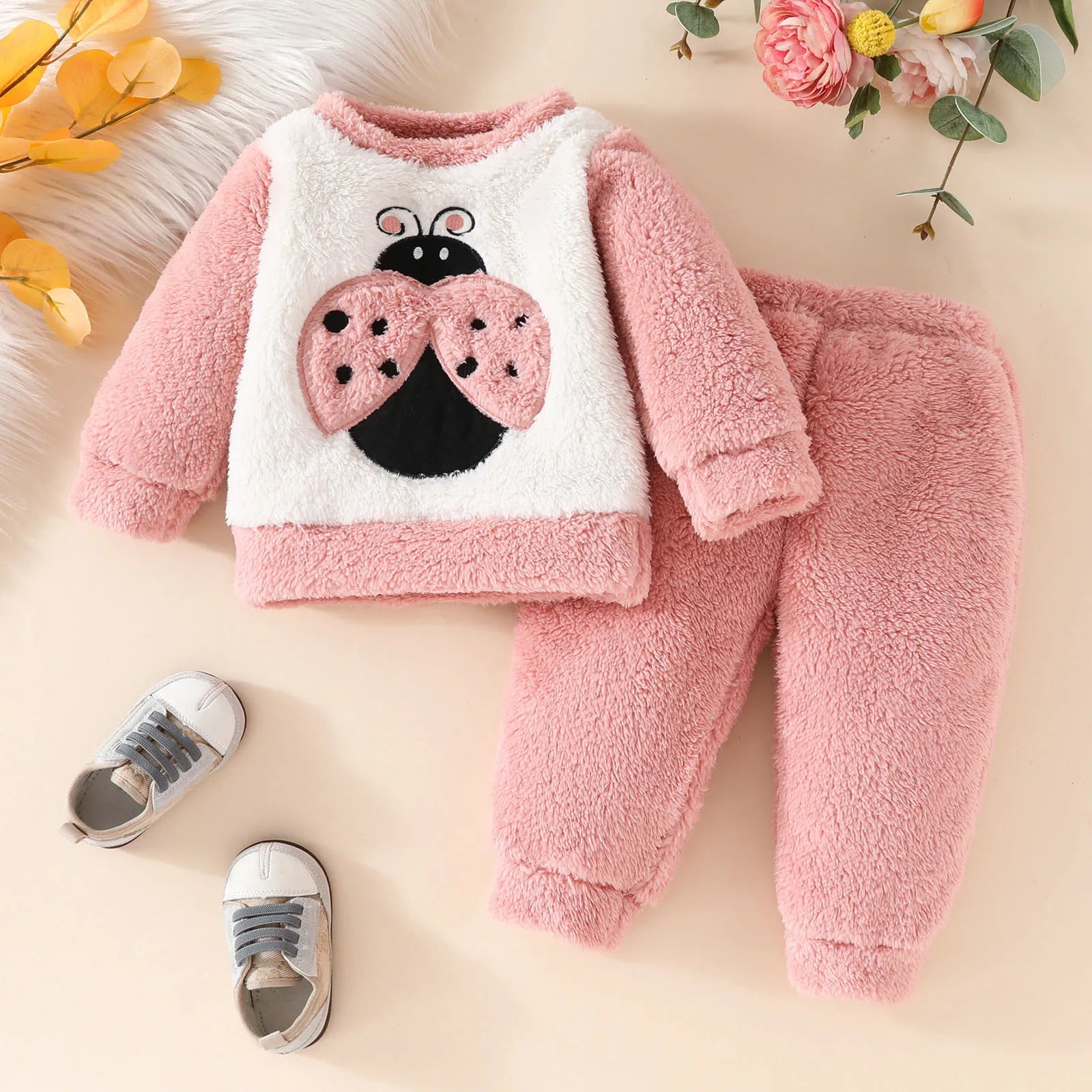 MOMSTAG Toddler Girls Winter Cartoon Embroider Sweatshirts Pants 2Pcs Outfits