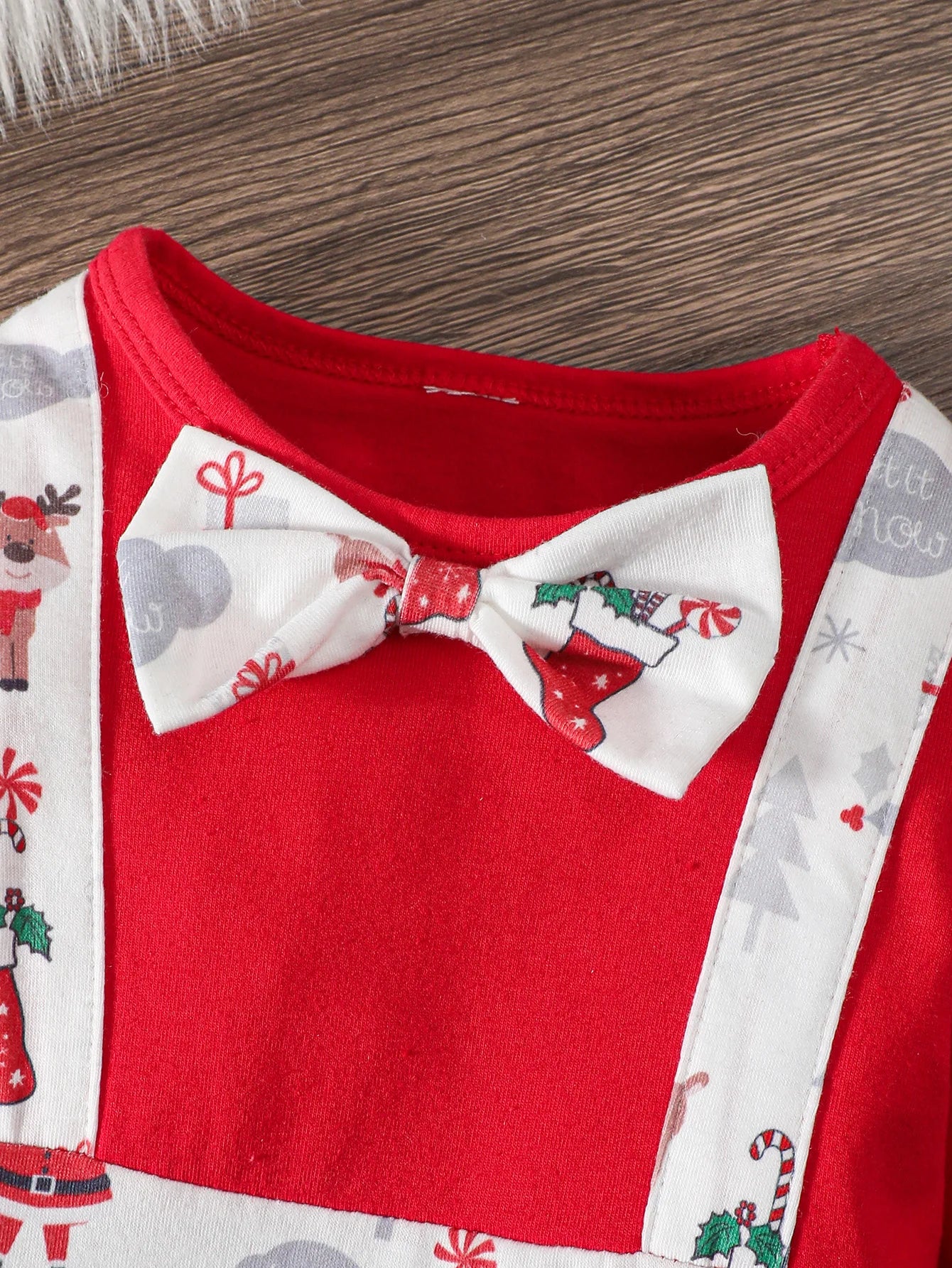 MOMSTAG Baby Santa Claus Bow Bodysuit + Hat